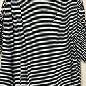 Ann Taylor stretch tee